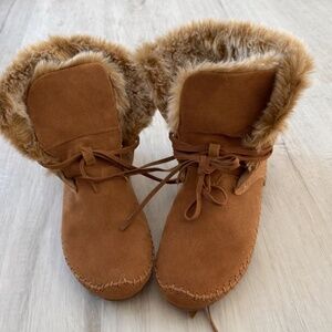 Moccasin booties
